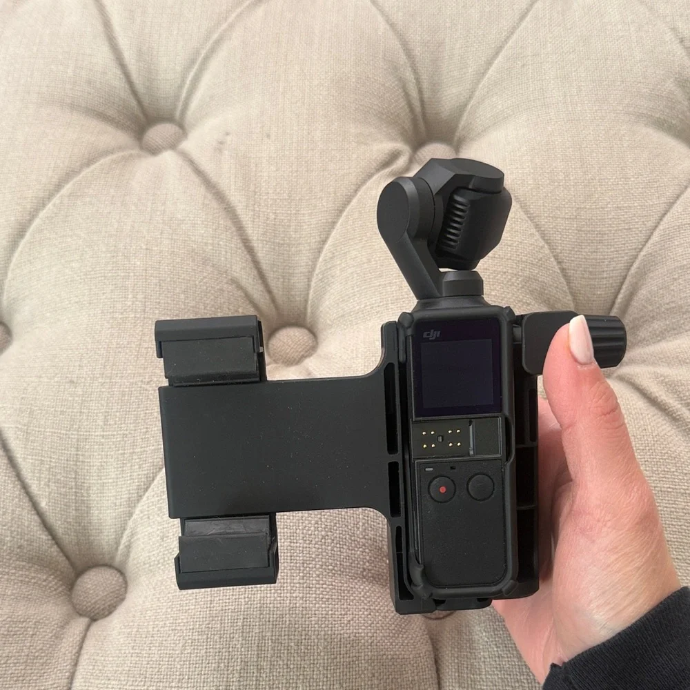 DJI osmo pocket Black and Gray Camera Set